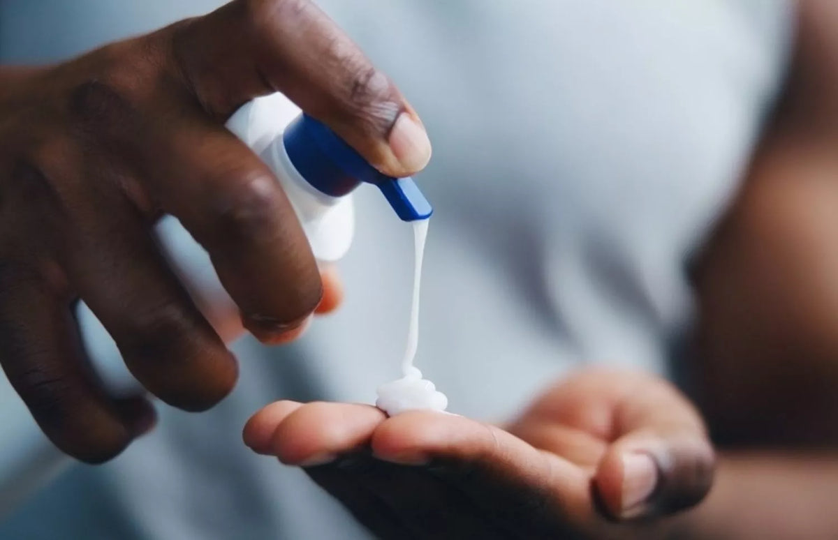 Hand Lotion for Travel: Why Your Hands Get So Dry