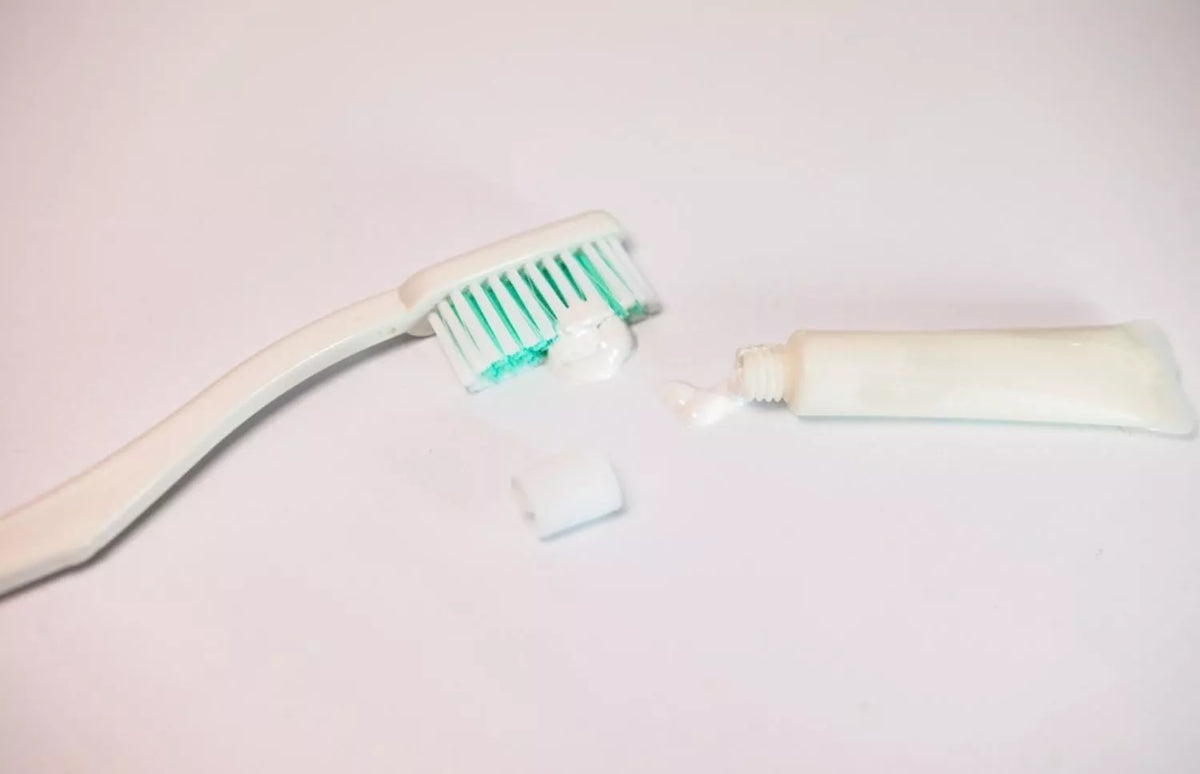 Travel-Size Toothpaste: Is It TSA-Friendly?
